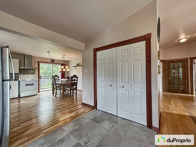 $699,000 - Bungalow for sale in Ste-Lucie-Des-Laurentides — photo 3