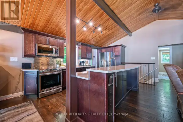 34 R7 ROAD Rideau Lakes, Ontario in Houses for Sale in Ottawa - Image 17