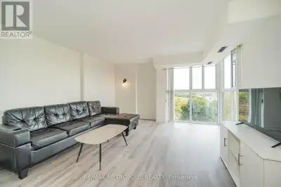 Welcome to this bright and stylish 2-bedroom, 2-bathroom condo in a highly sought-after location! De...