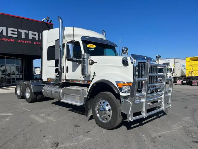 2023 International HX 520 565 HP | 56\" Highrise Sleeper! in Heavy Trucks in Hamilton - Image 4