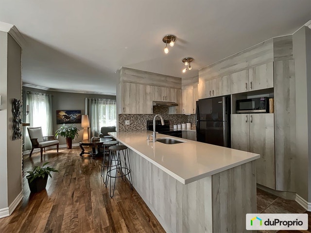 $372,500 - Condominium for sale in Mont-St-Hilaire — photo 3