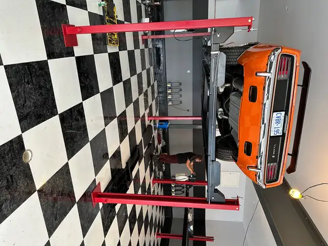 8000lbs Garage Storage Parking lift,  Four Post Parking Hoist in Other in City of Toronto - Image 6