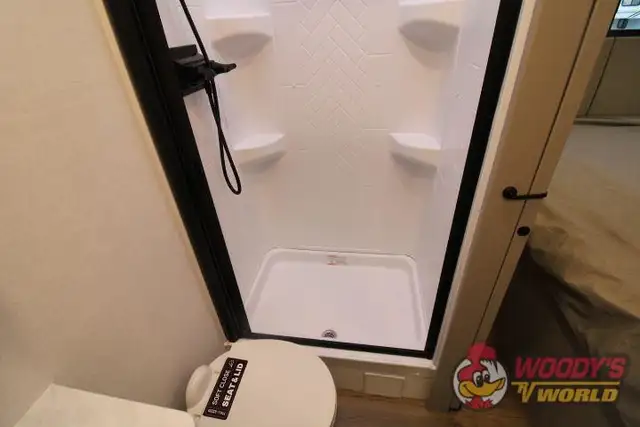 2026 ALLIANCE RV VALOR 27T13 in Travel Trailers & Campers in Abbotsford - Image 24