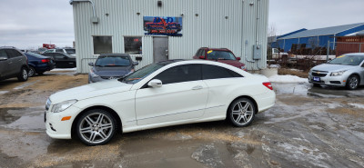 2010 MERCEDES BENZ E350,SUNROOF,LEATHER,LOADED