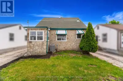 128 CROSS AVENUE Oakville (QE Queen Elizabeth), Ontario