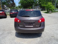 . Engine: 4 Cylinder Engine 2.5L L/100Km City: 21.0 L/100Km Hwy: 26.0 (image 6)