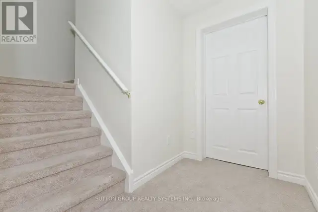 352 BLACK DRIVE Milton (CL Clarke), Ontario in Long Term Rentals in Oakville / Halton Region - Image 30