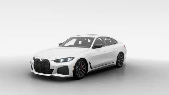 2026 BMW 4 Series 430i xDrive Gran Coupe | Garniture en fibre in Cars & Trucks in City of Montréal - Image 2
