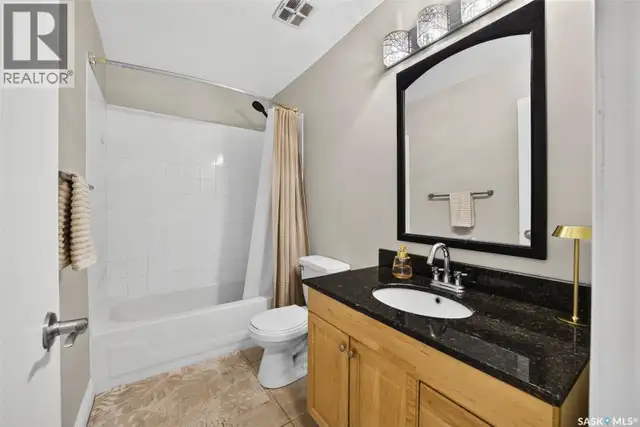 J 4216 Castle ROAD Regina, Saskatchewan in Condos for Sale in Regina - Image 18