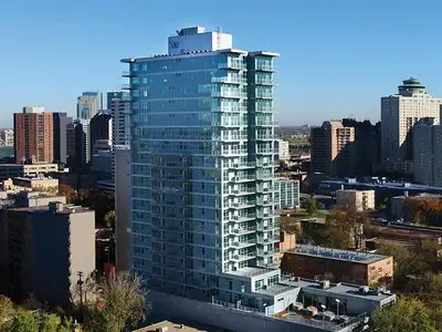 9A//Winnipeg/390 Assiniboine - the most impressive new address in the city center. Discover upscale...