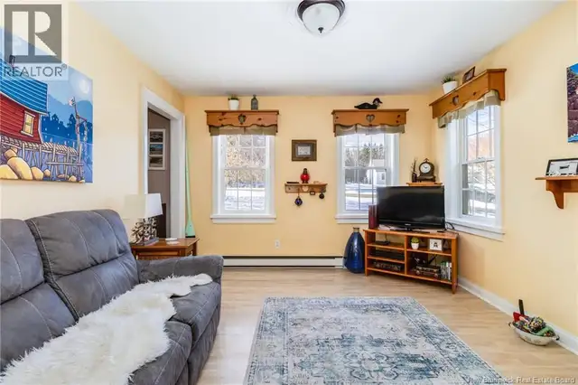 74 Highfield Road Douglas, New Brunswick in Houses for Sale in Fredericton - Image 6