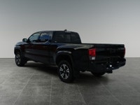 Thanks for viewing our House of Cars Lethbridge Inventory! AMVIC licensed dealer! 2019 TOYOTA TACOMA... (image 3)