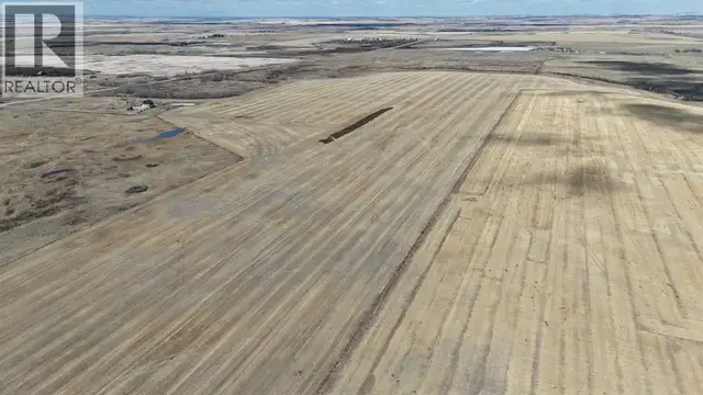 4;25;24;26;SW Township Road 244 Strathmore, Alberta in Land for Sale in Calgary - Image 3