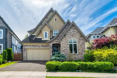 Morgan Heights - Exceptionally located and Expertly Built, 4 Bed 4 Bath, 3,752 sqft Residence on a 5...