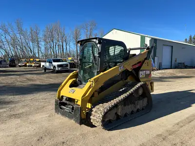 This item(s) are selling by Online Timed Auction Complete Dispersal Auction for Reign Heavy Truck Re...