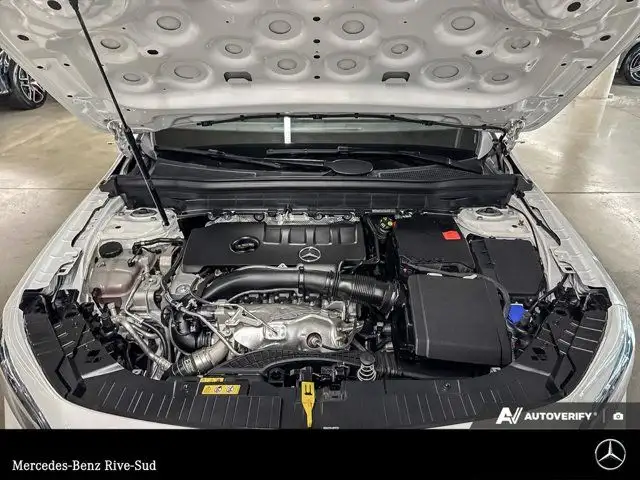 2023 Mercedes-Benz GLB 250 4MATIC SUV | Ensemble Haut de Gamme in Cars & Trucks in Longueuil / South Shore - Image 21