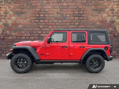 This Jeep Wrangler delivers a Regular Unleaded V-6 3.6 L/220 engine powering this Manual transmissio...