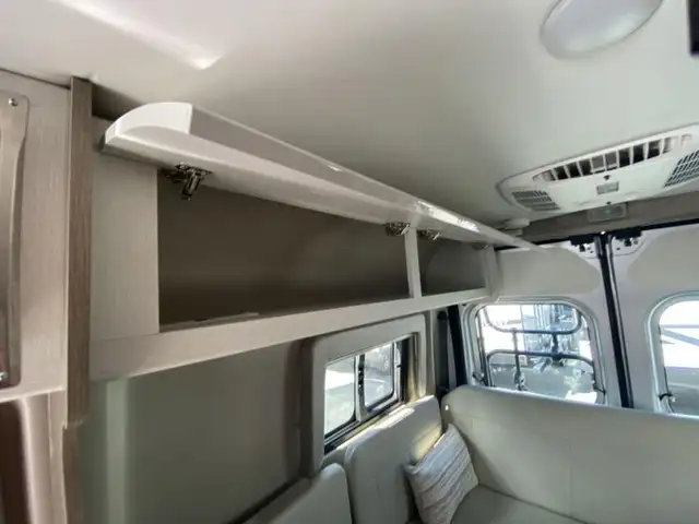 2024 Thor Motor Coach Tellaro 20J in RVs & Motorhomes in Bedford - Image 26