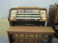Demo Viscount Concerto III three manual church organ for sale!