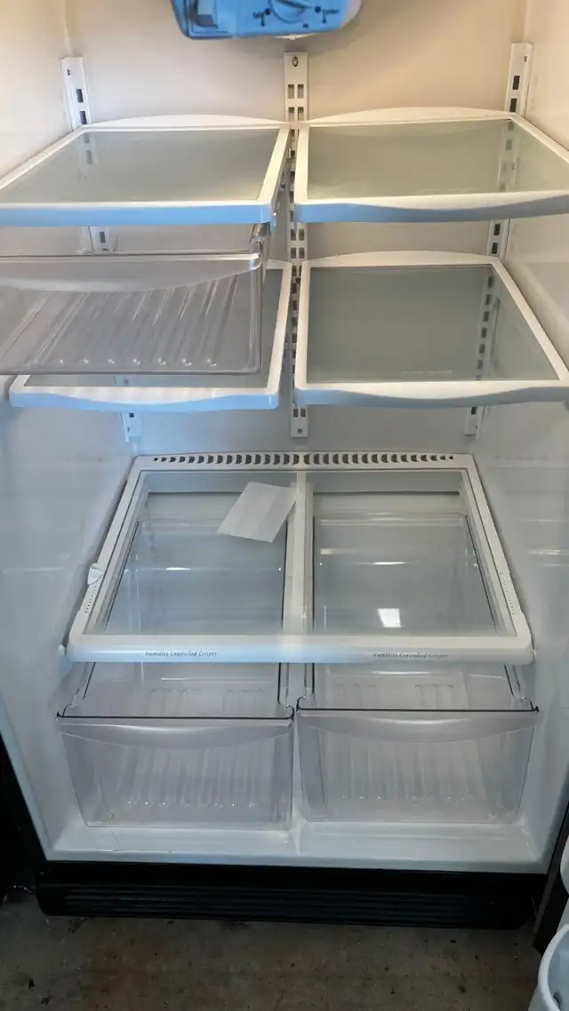 Frigidaire Refrigerator- 30” Wide 30 Days Warranty-Tested in Refrigerators in Kitchener / Waterloo - Image 8