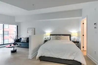 Logement locatif appartement a louer-Studio 2.5 2 1/2 -Cote des neiges-notre dame de grâce-triangle-...