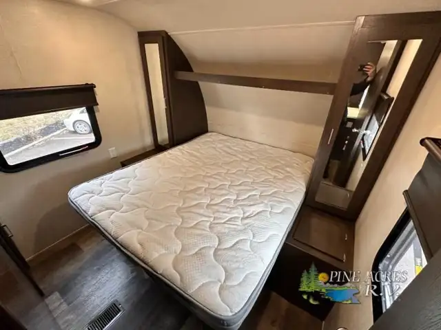 2019 Forest River RV Salem 32BHDS Bunk Room & 2 Slides in Travel Trailers & Campers in Moncton - Image 29