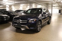 This Mercedes-Benz GLC 350e has a strong Intercooled Turbo Gas/Electric I-4 2.0 L/121 engine powerin... (image 3)