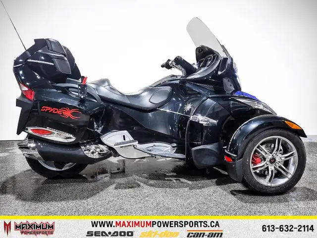 2010 Can-Am SPYDER RT S in Street, Cruisers & Choppers in Ottawa - Image 3