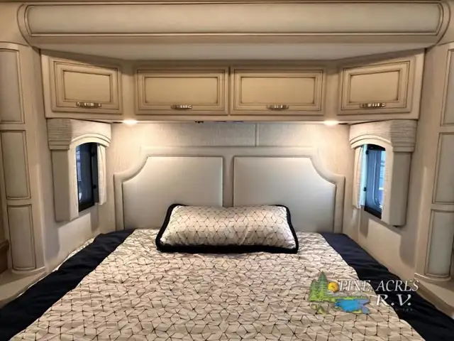 2023 Newmar Kountry Star 4037 Diesel Pusher 360 h.p. in RVs & Motorhomes in Moncton - Image 56