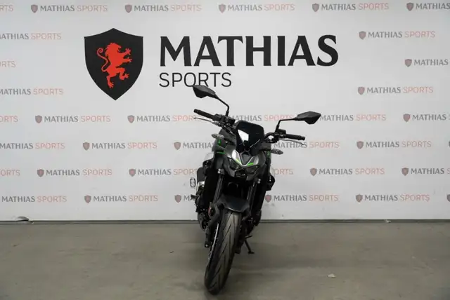 2025 KAWASAKI Z900 in Sport Bikes in Longueuil / South Shore - Image 4