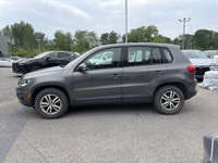 La Volkswagen Tiguan 2014 est un VUS compact polyvalent qui offre un excellent équilibre entre perfo... (image 7)