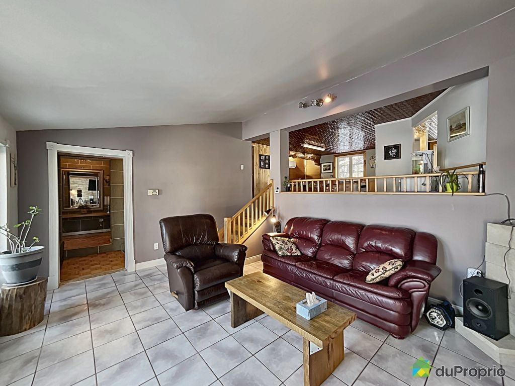 $280,000 - 1 1/2 Storey in Shawinigan (St-Georges-De-Champlain) — photo 3