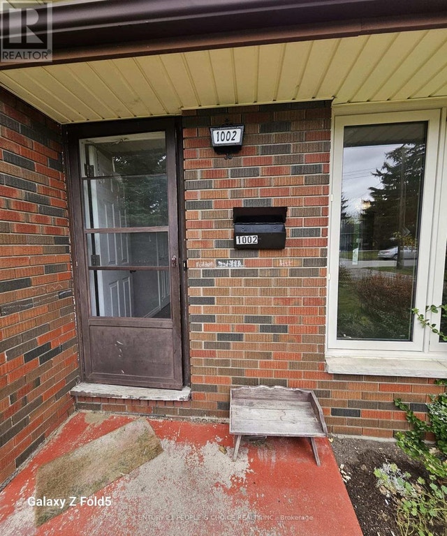 1002 EASTLAWN AVE Sarnia, Ontario Houses for Sale Sarnia Kijiji