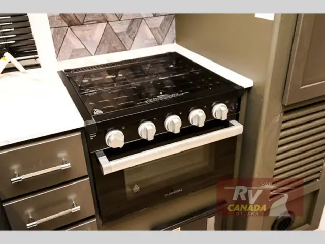 2025 Keystone RV Bullet Crossfire 2290BH in Travel Trailers & Campers in Ottawa - Image 18