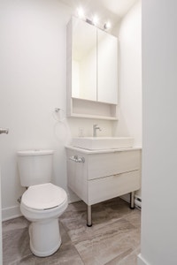 PROMOTION : 2 mois gratuits ! Studios disponibles dès maintenant dans l'immeuble Cedar au Centre-Vil... (image 5)