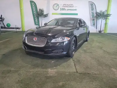 2014 Jaguar XJ L'ultime distinction britannique, à portée de main. Plongez dans l'univers du prestig...