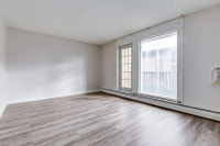 Amenities: Quiet Building • Air Conditioning • Heat & Water Included Suite & Building: Spacious bach... (image 6)