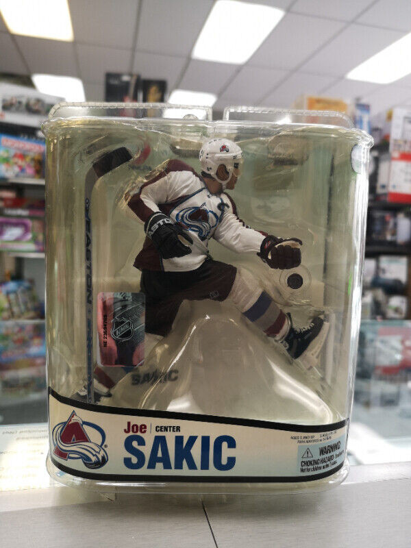 Joe Sakic 19 Colorado Avalanche NHL McFarlane Toys Spawn in Other in Oakville / Halton Region