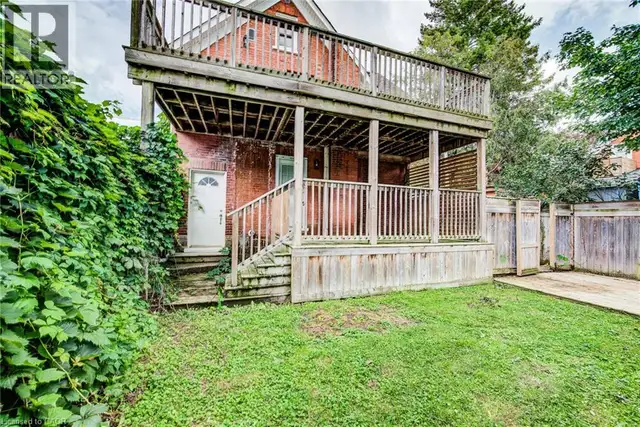 81 WILLOW Street Waterloo, Ontario in Houses for Sale in Kitchener / Waterloo - Image 15