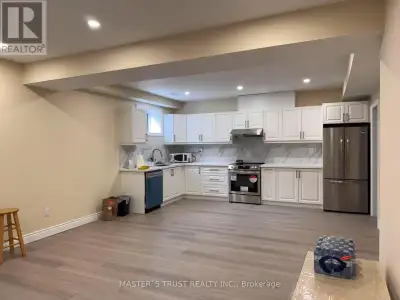 60 MCCANN STREET Guelph (Kortright East), Ontario