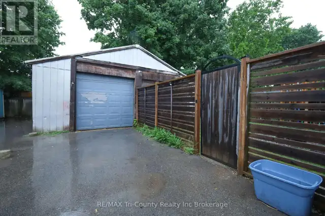 107 SANDERS STREET London East (East M), Ontario62864755936258122