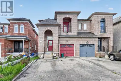 Fully Renovated 3-bedroom semi-detached home on a large lot. Fully renovated with a modern kitchen f...