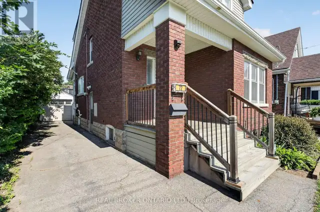 72 HOUGHTON AVENUE S Hamilton (Delta), Ontario in Houses for Sale in Hamilton - Image 5