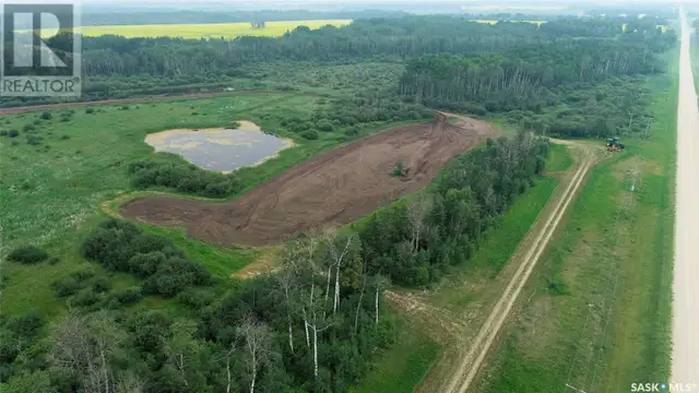 2.98 AC Titled Lot 4 Kipabiskau Lake Area Pleasantdale Rm No. 39 in Land for Sale in Saskatoon - Image 3