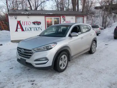 Come check out this 2018 Hyundai Tucson SE AWD with only 119,695 km. Manitoba safety certified and o...