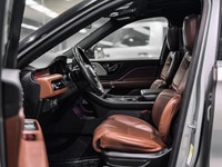 The 2023 Lincoln Aviator Reserve II is a masterclass in American luxury, designed to offer a Sanctua... (image 9)