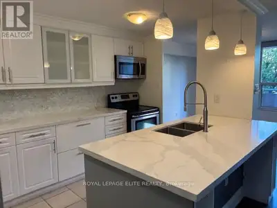 310 - 3120 KIRWIN AVENUE Mississauga (Cooksville), Ontario