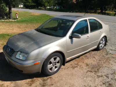 2004 VW JETTA TDI BEW 5 SPEED PARTS TIMING BELT SNAPED AT IDLE AND NOW PARTING IT OUT WILL SHIP PART...