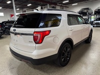 EQUIPPED WITH: BLUETOOTH - NAVIGATION - BACKUP CAMERA - BLINDSPOT ASSIST - SUN ROOF - DUAL POWER SEA... (image 5)