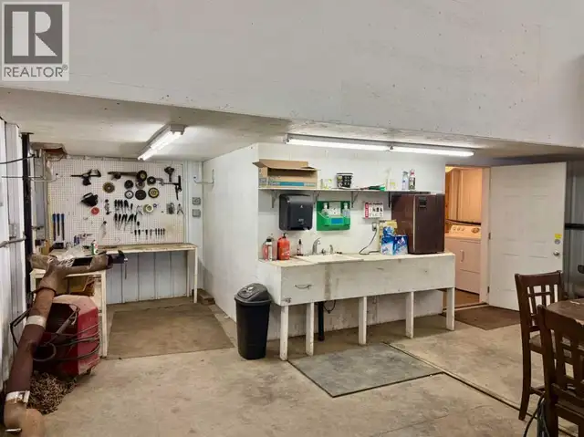 5114 43 Street Consort, Alberta in Commercial & Office Space for Sale in Red Deer - Image 15